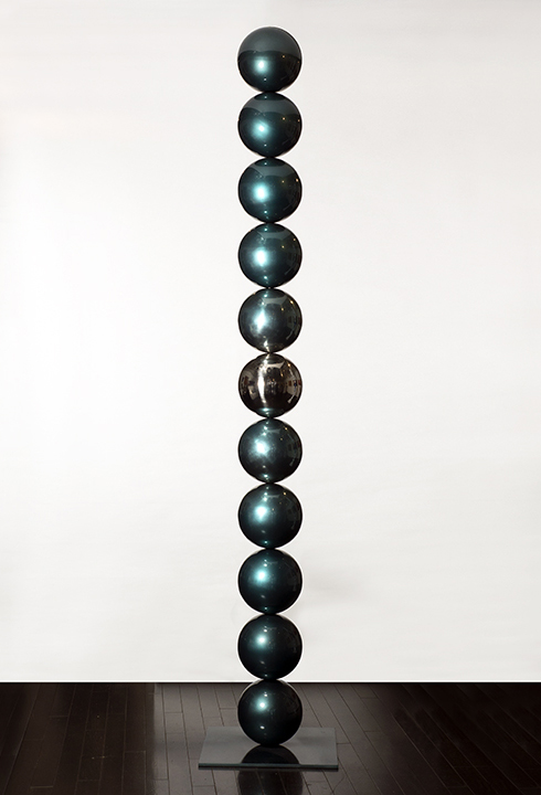 Robert Winkler, Looking at You 1, Stainless steel, enamel, clearcoat 9.25’ 2’ x 2’