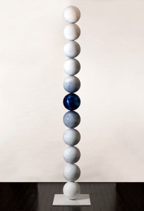 Robert Winkler, Looking at You 2, Stainless steel, enamel, clearcoat 9.25’ 2’ x 2’